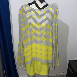 Yellow Shirt/Blouse Set Size Large